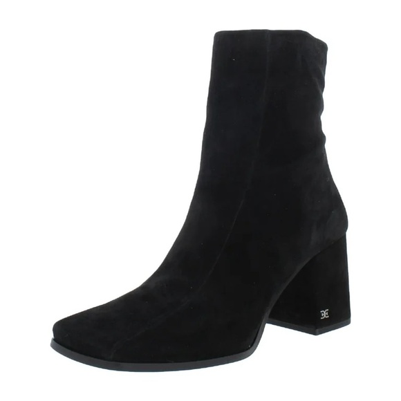 Elegant‎ Black Suede Ankle Boots - Picture 1 of 8